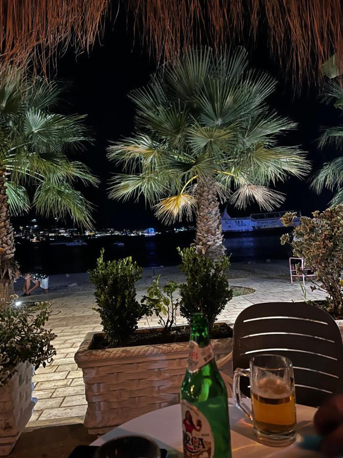 Riviera Rooms Саранде Екстериор снимка