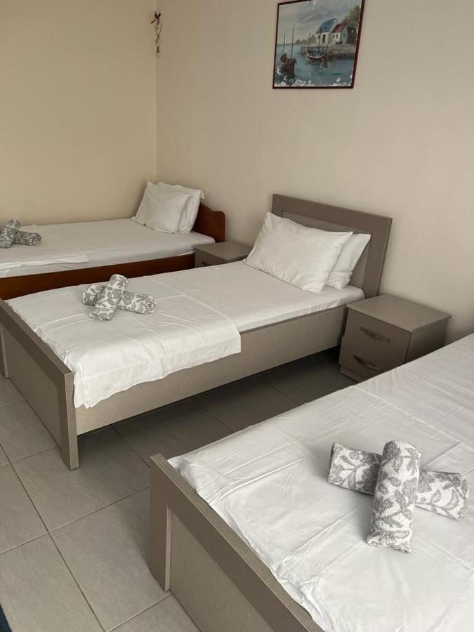 Riviera Rooms Саранде Екстериор снимка